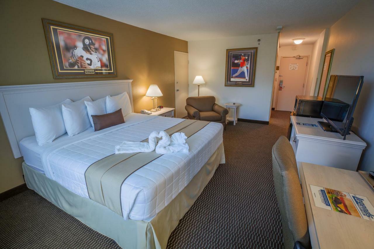 Hotel Stadium