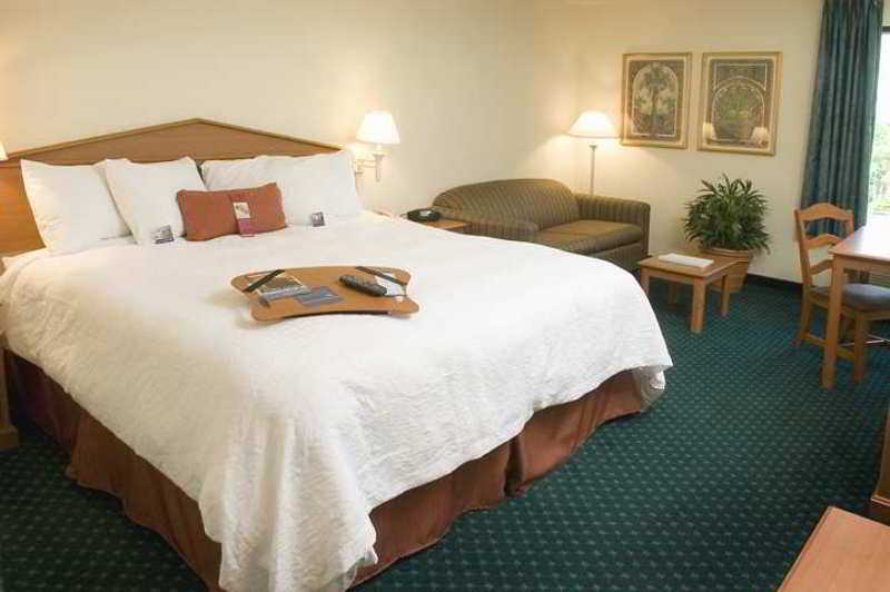 Hotel Hampton Pensacola-airport Pensacola