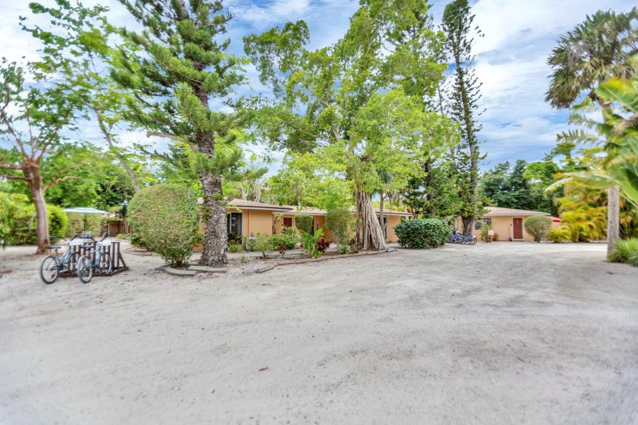 Parrot Nest Inn Sanibel