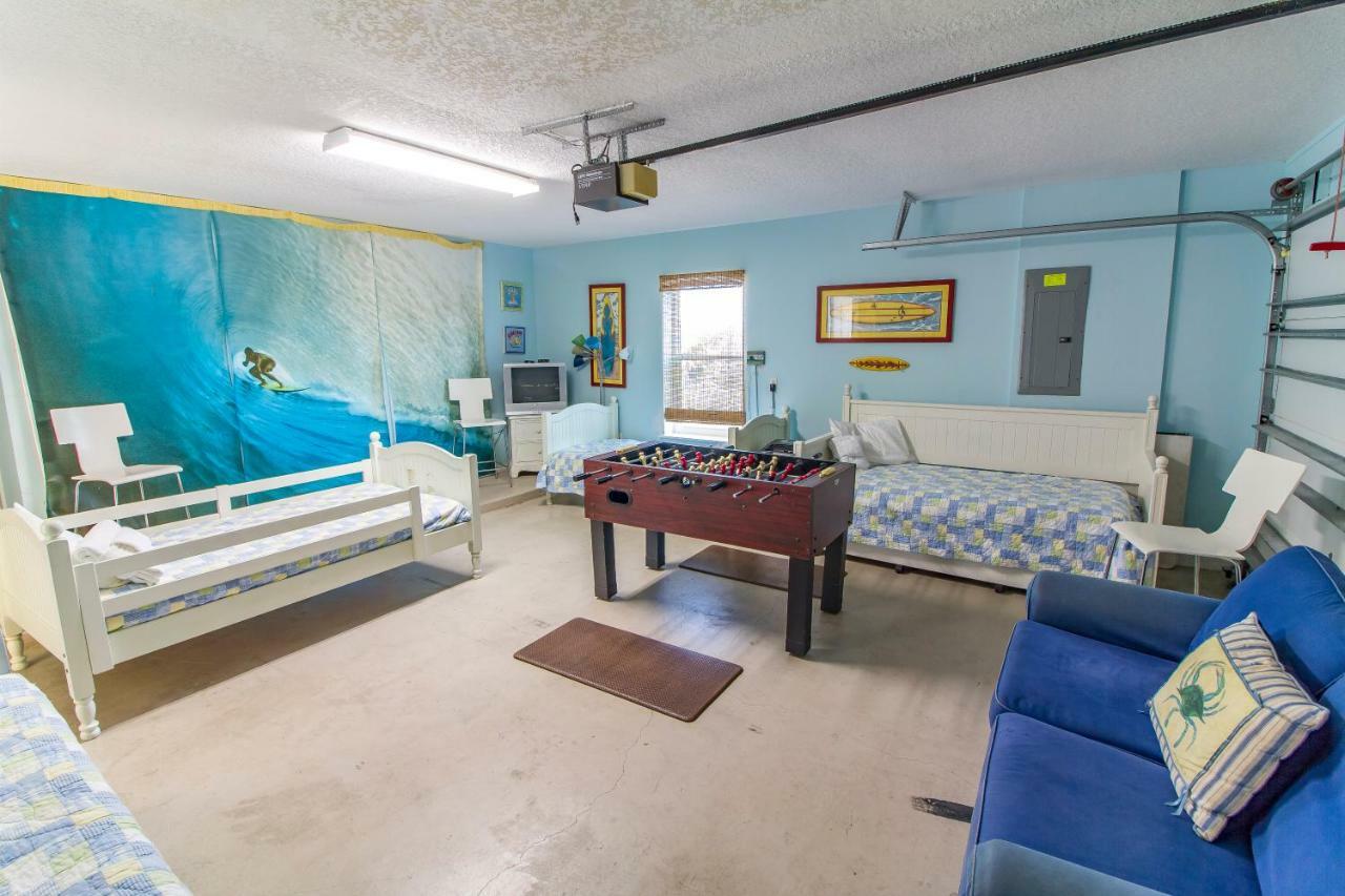 Harmony House, Sleeps 11, 3 Bedrooms, Front Holiday home *