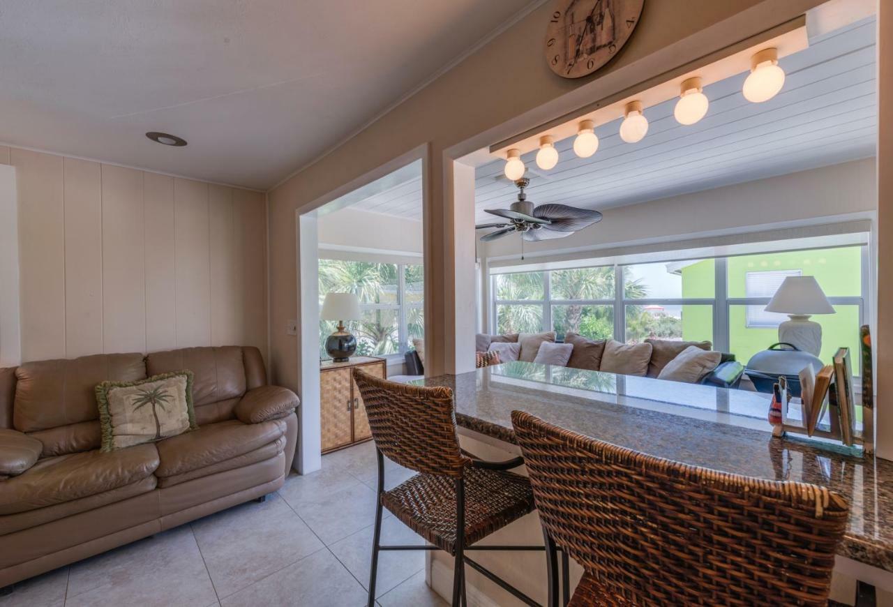 Holiday home Gulf Beauty, 2 Bedrooms, Gulf Side Cottage, Sleeps 4 *
