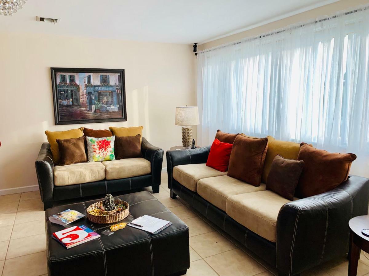 Blue House Miami 3*