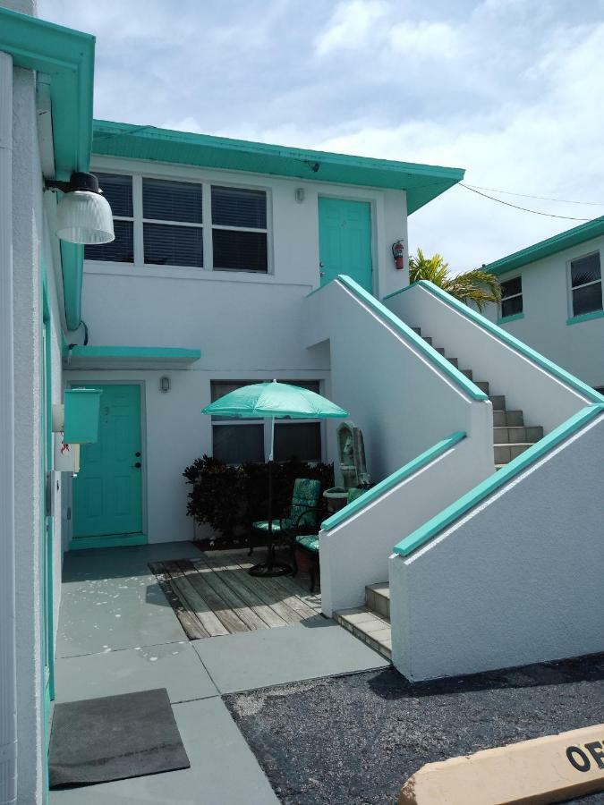 Swashbuckler Motel 2*