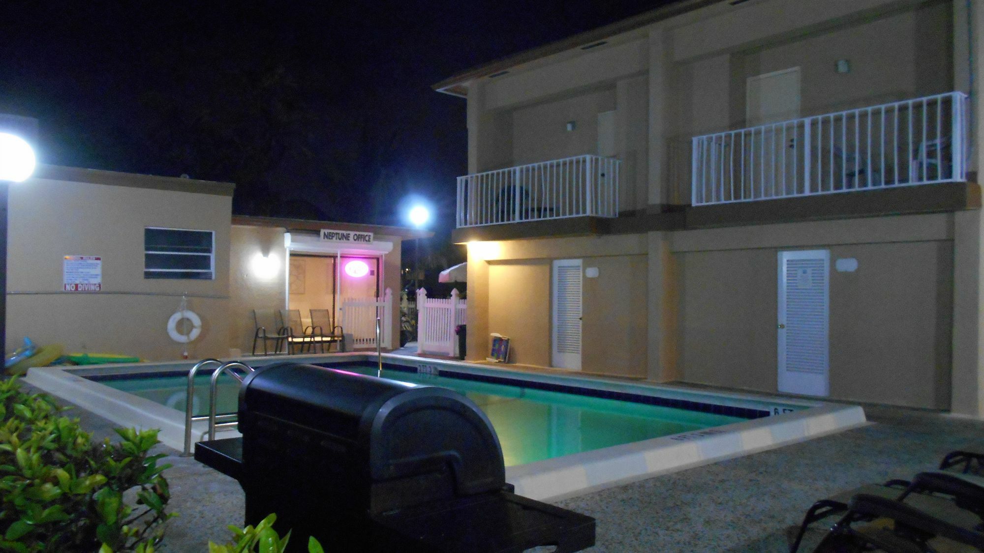 Apartment Neptune Oceanfront Rentals *