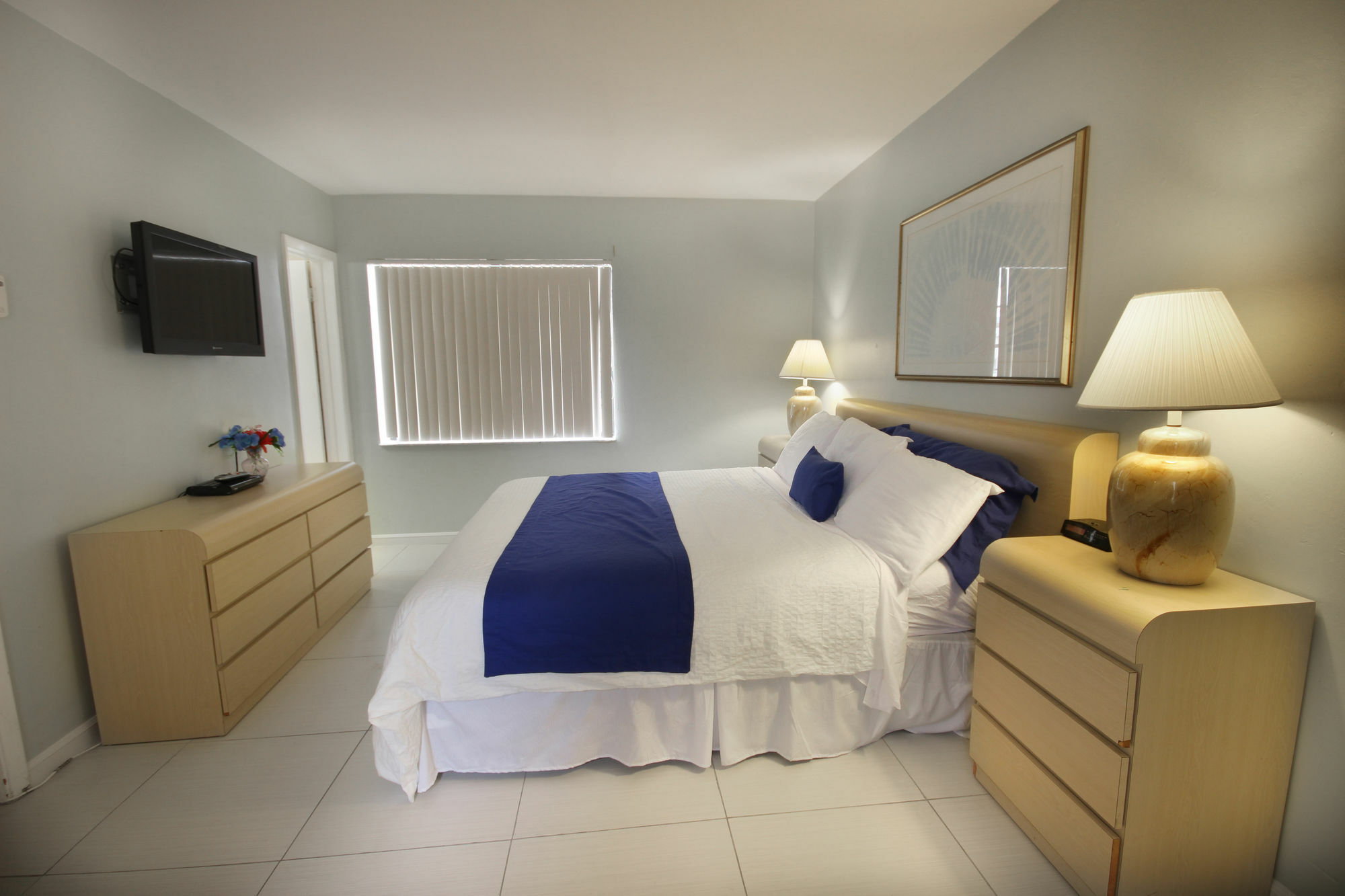 Neptune Oceanfront Rentals Apartment