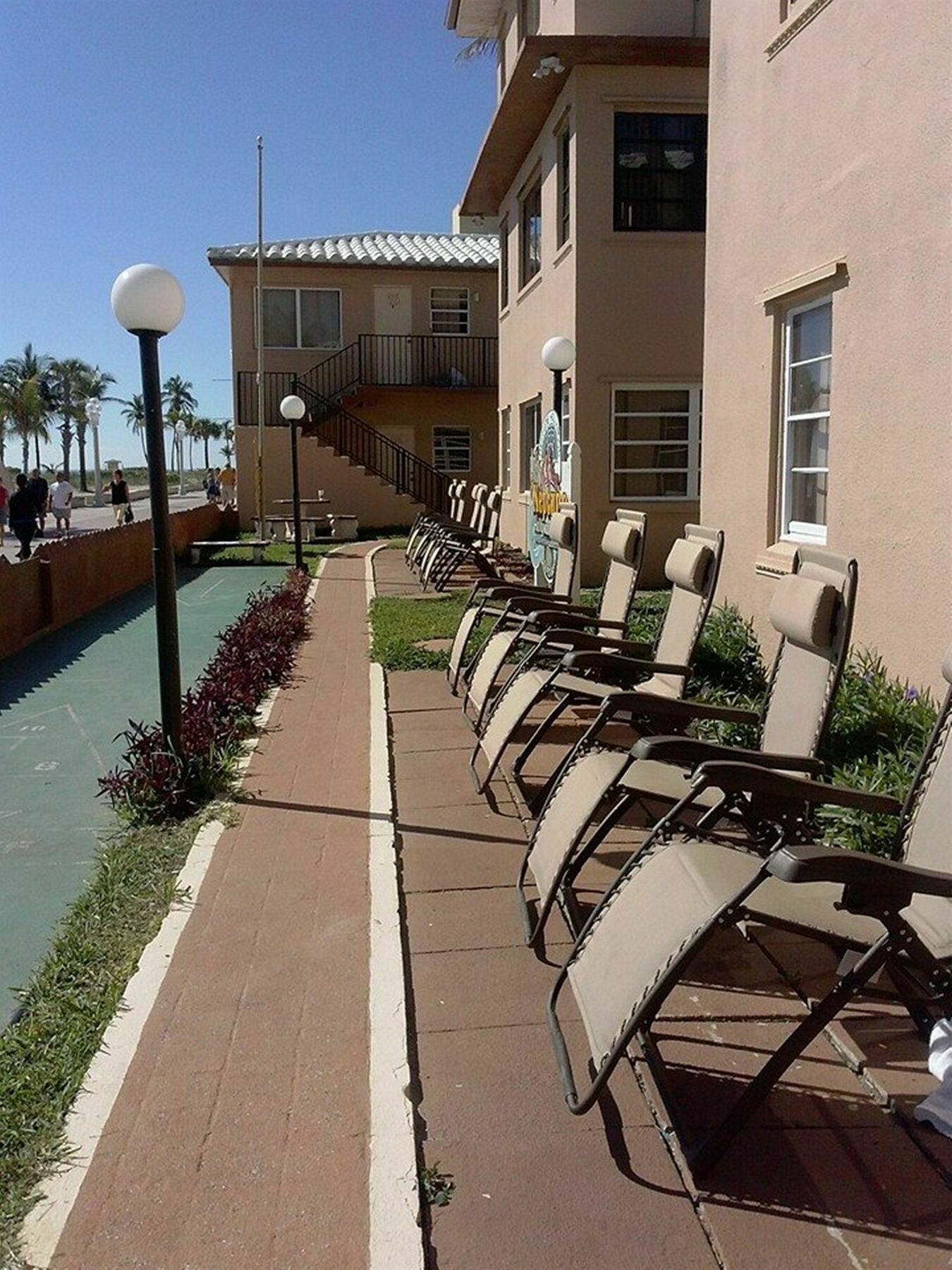Neptune Oceanfront Rentals * Hollywood