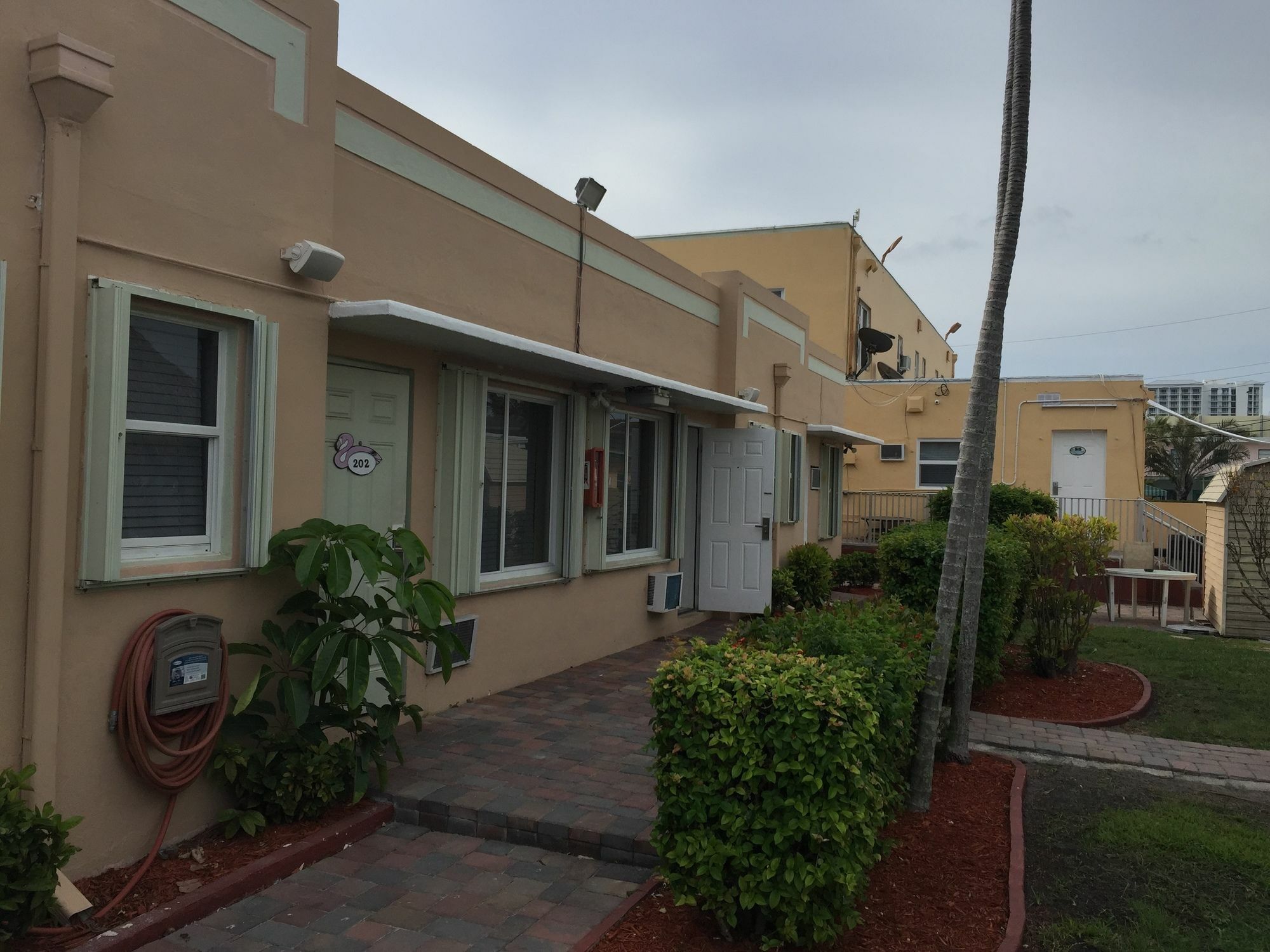 The Flamingo Hotel 3*