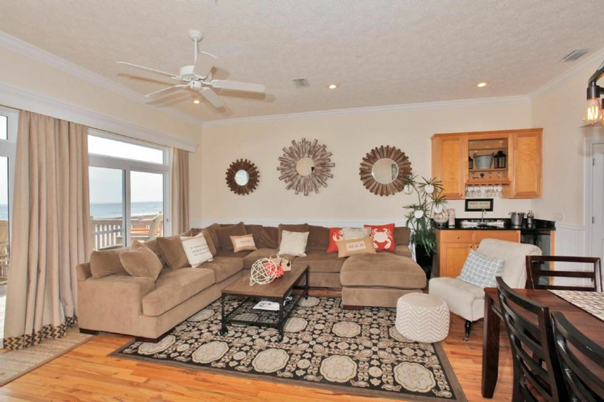 Apartment Southern Exposure Townhome By Panhandle Getaways