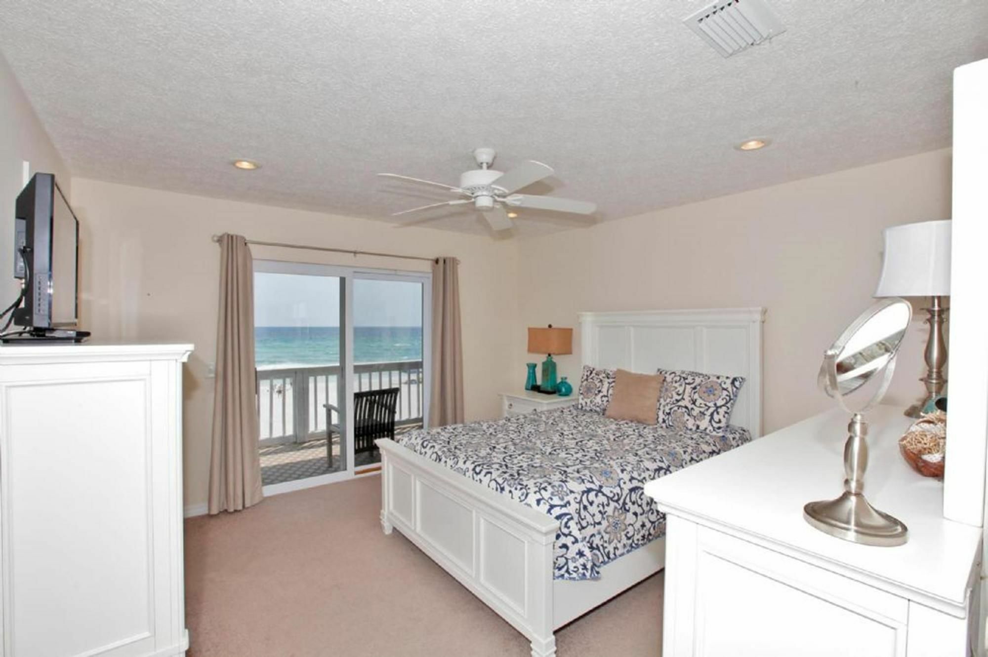 Apartment Southern Exposure Townhome By Panhandle Getaways *