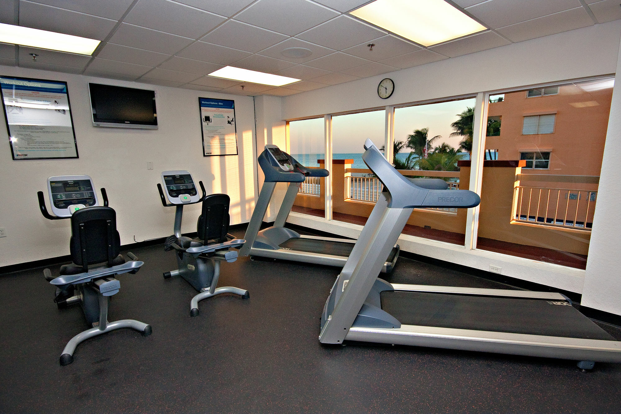 Hotel Club Wyndham Royal Vista Pompano Beach
