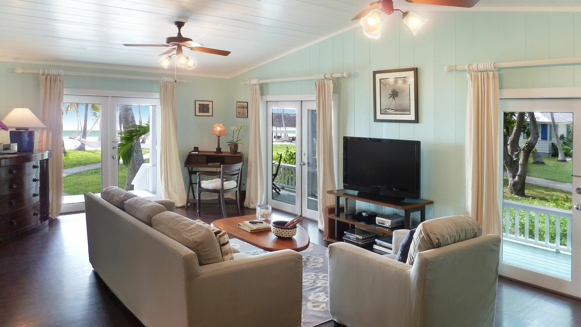 Resort The Moorings Village 3*