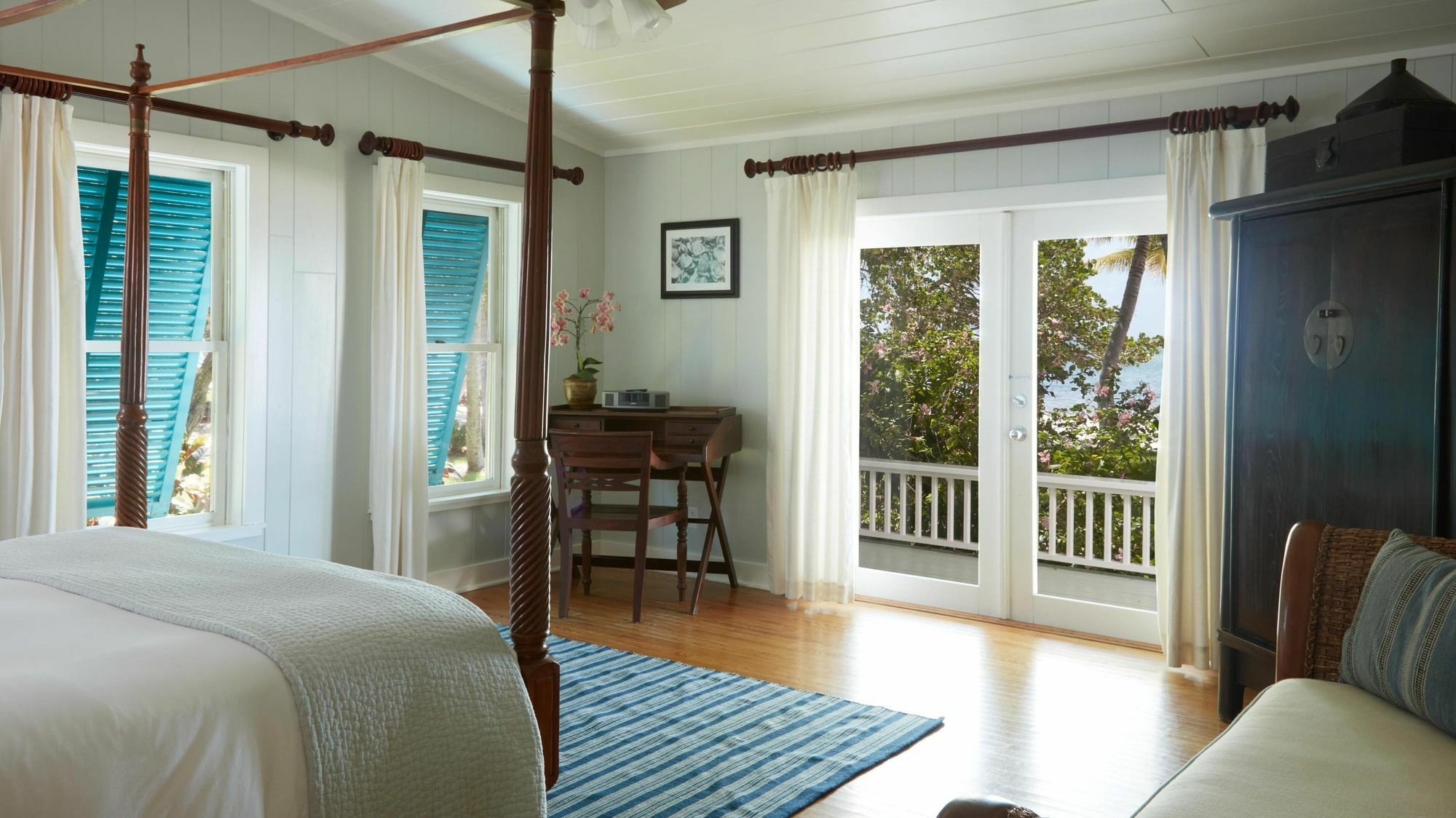 Resort The Moorings Village 3*