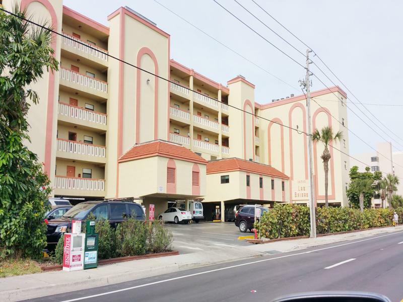 Las Brisas - Three Bedroom Condo - 504 Apartment