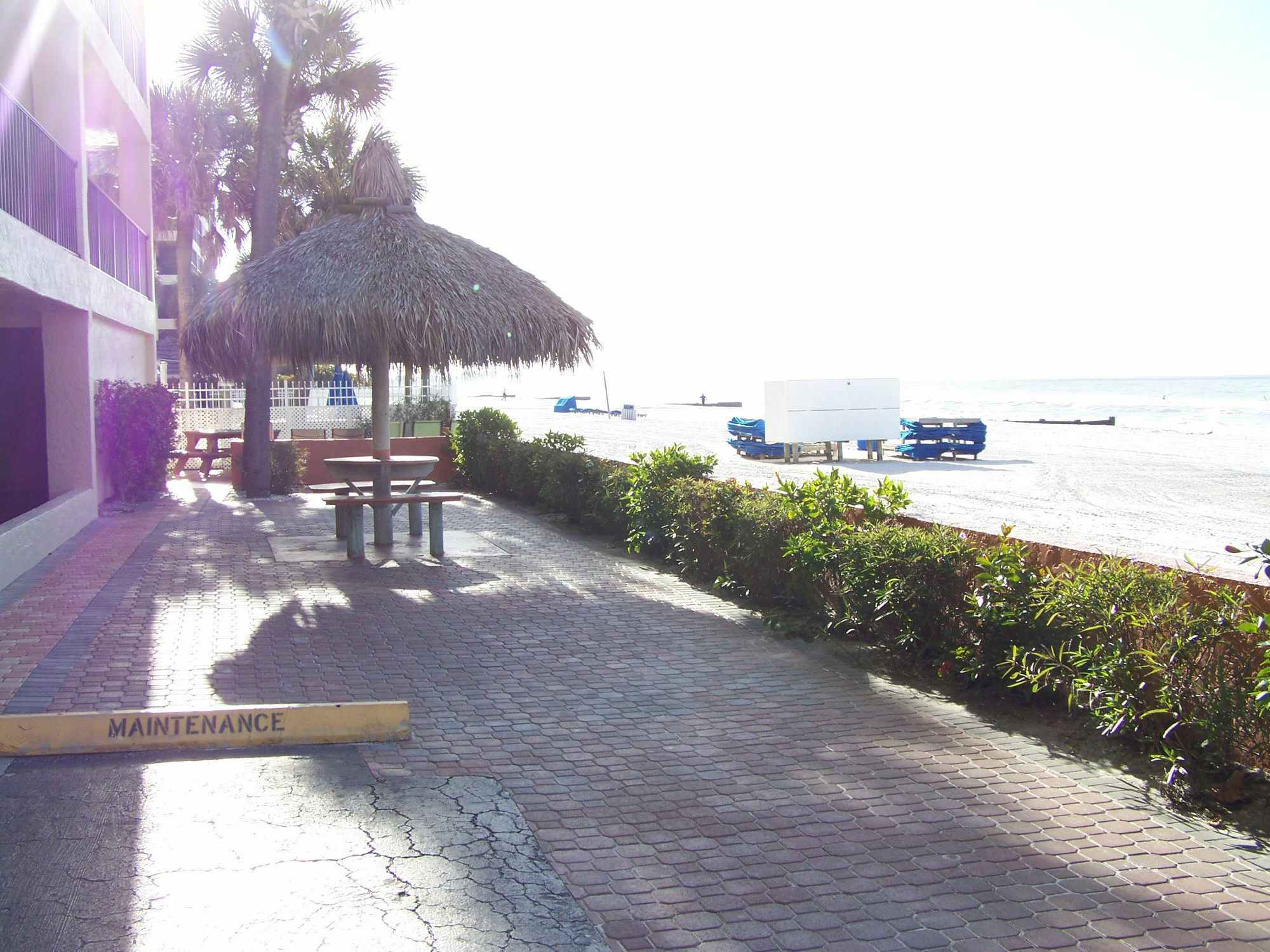 Las Brisas - Three Bedroom Condo - 504