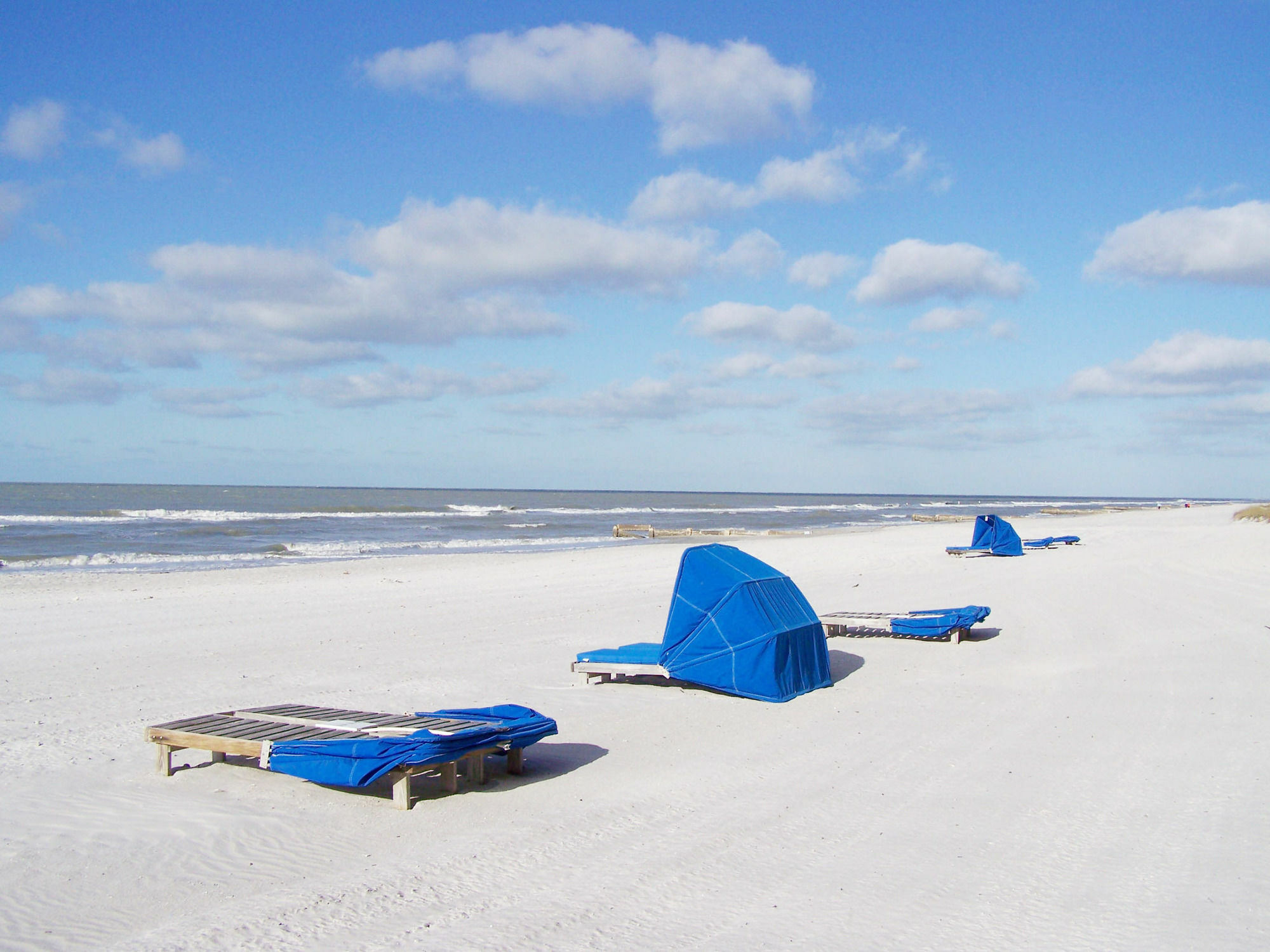 Las Brisas - Three Bedroom Condo - 504 * Madeira Beach
