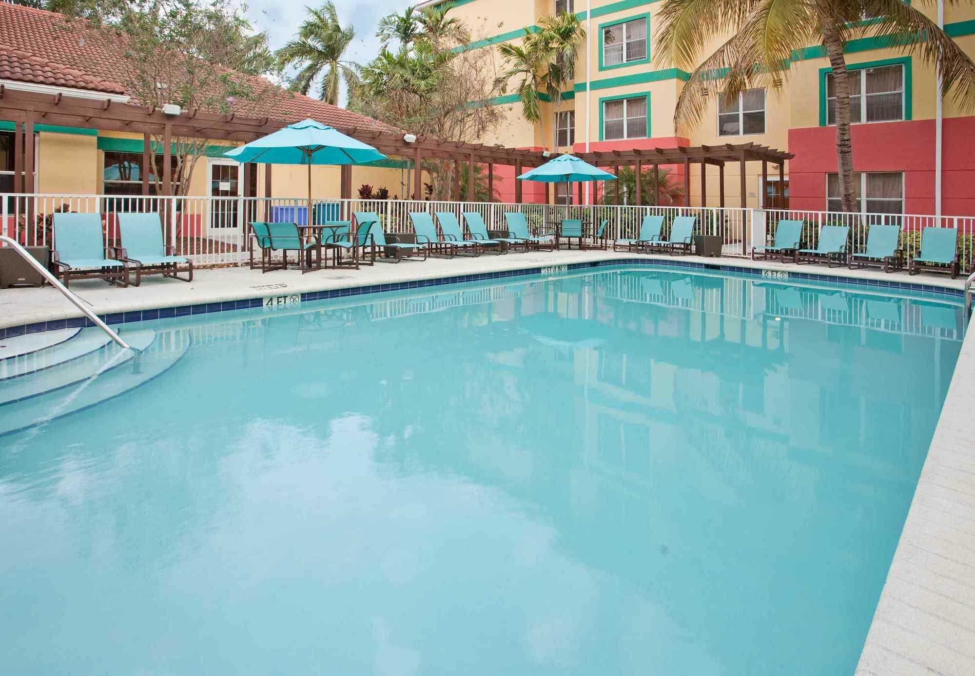 By Marriott Lauderdale Of Hotel Plantation