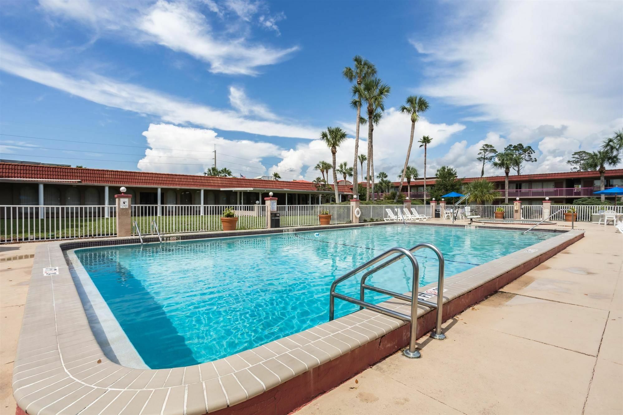 6-spring Hill, Fl -
