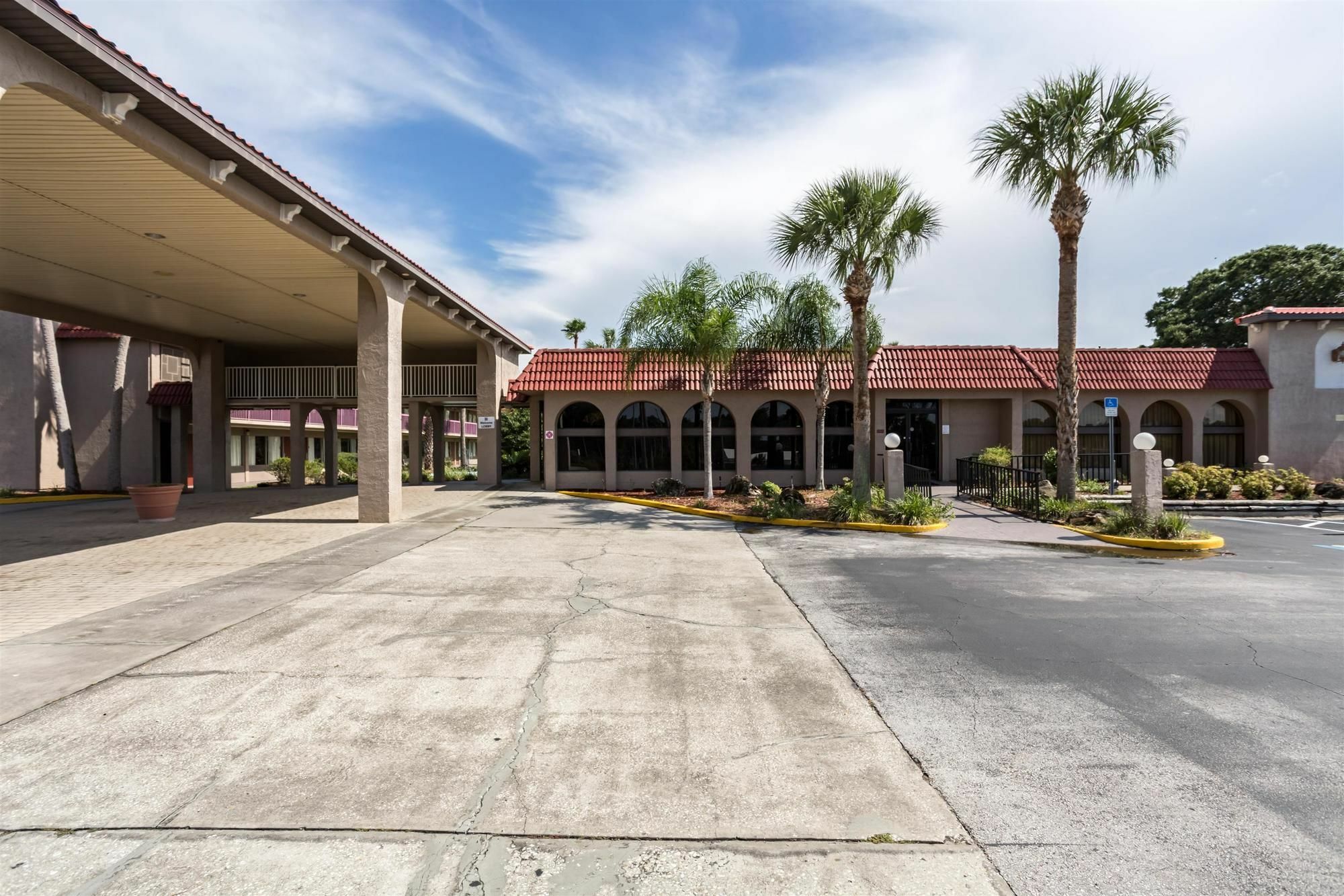 Hotel 6-spring Hill, Fl - Weeki Wachee