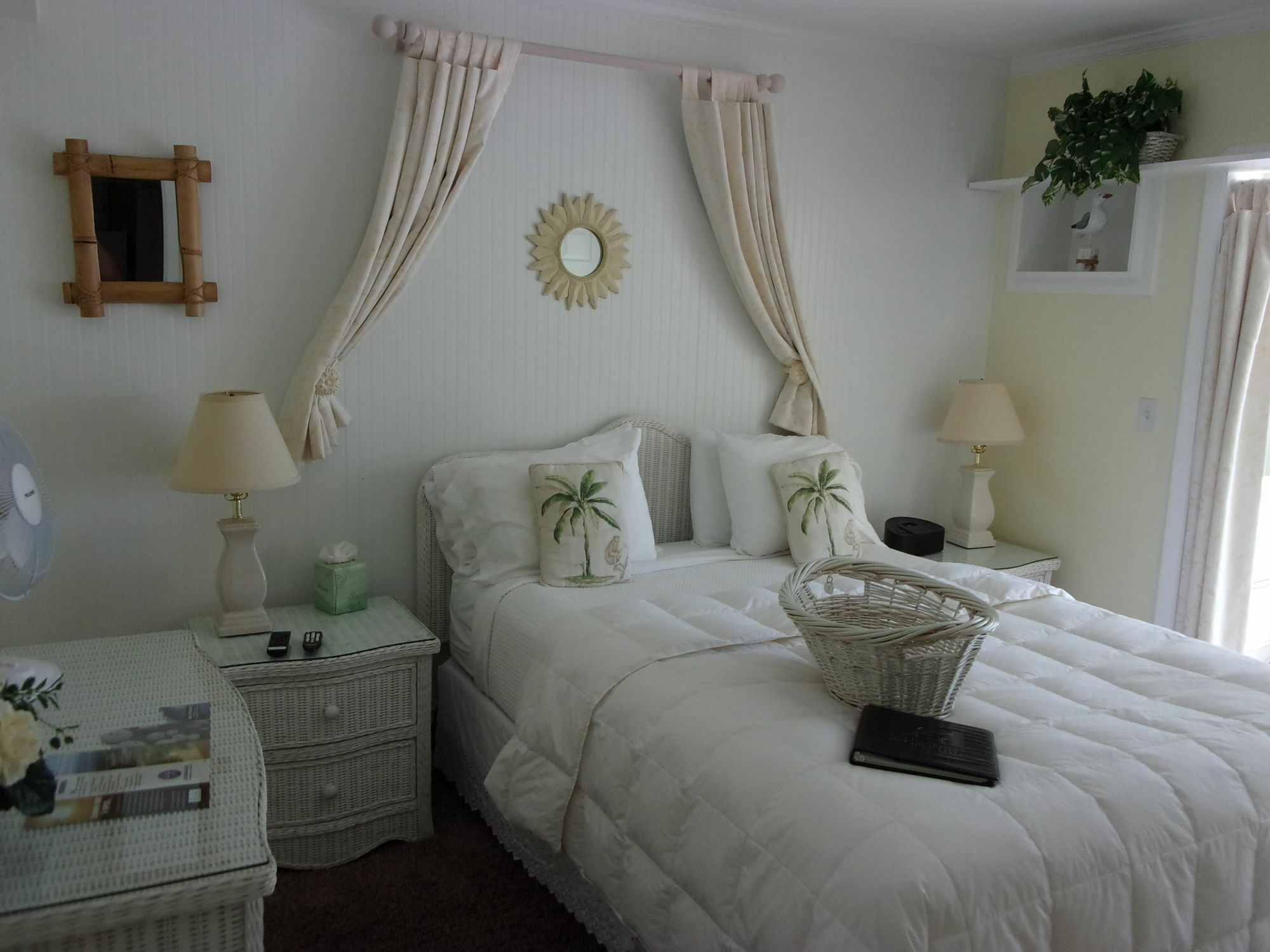 Lakeside Hotel Marco Island