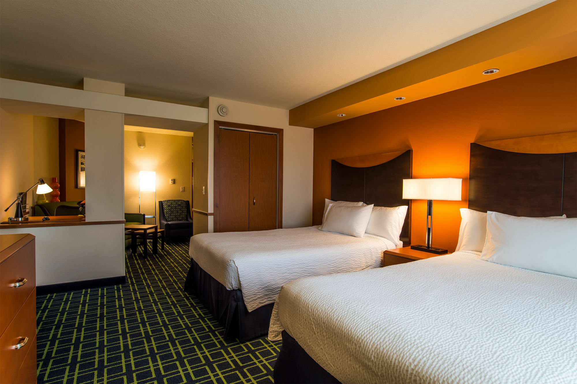 Hotel Fairfield & By Marriott