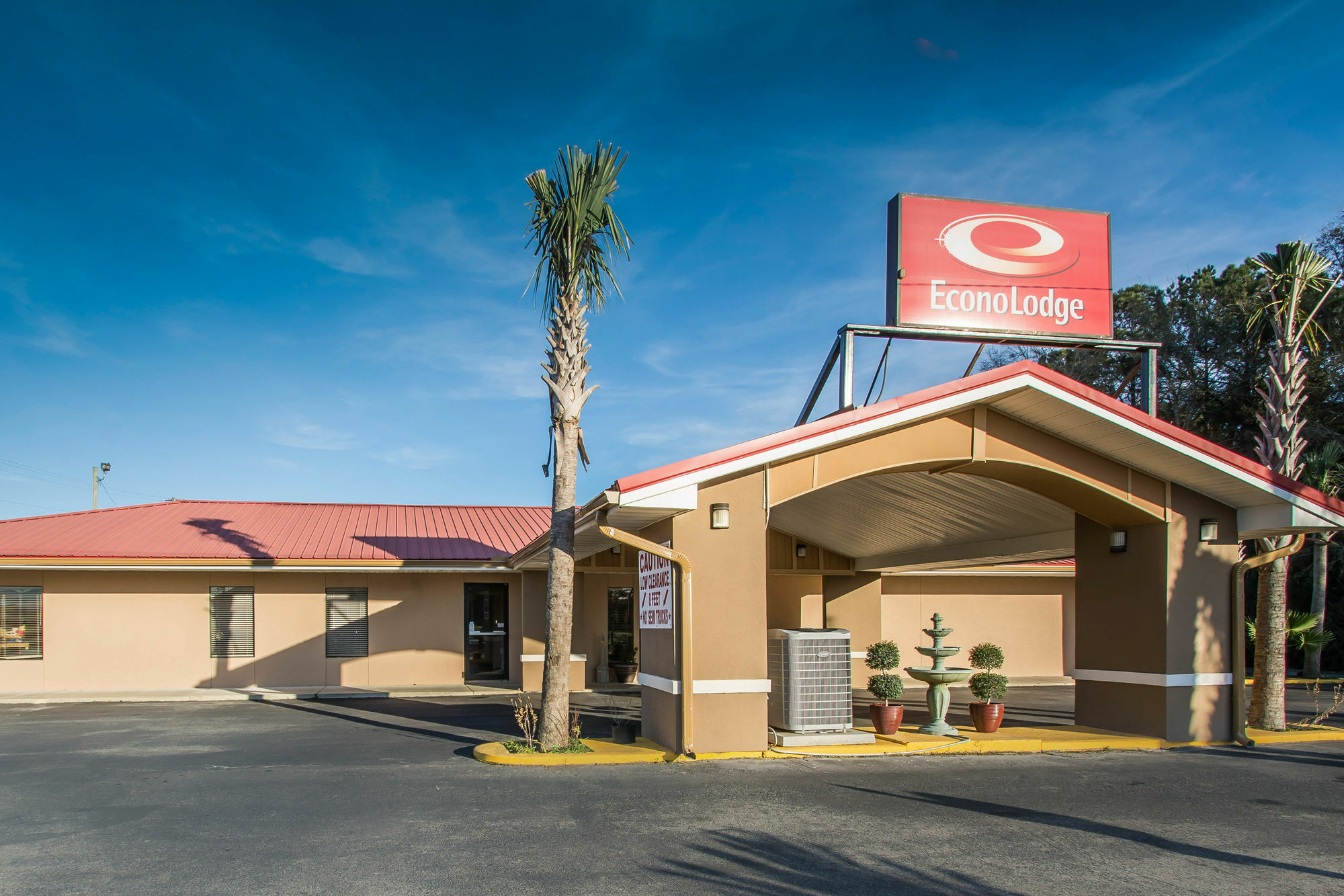 Econo I-10 Hotel 2*