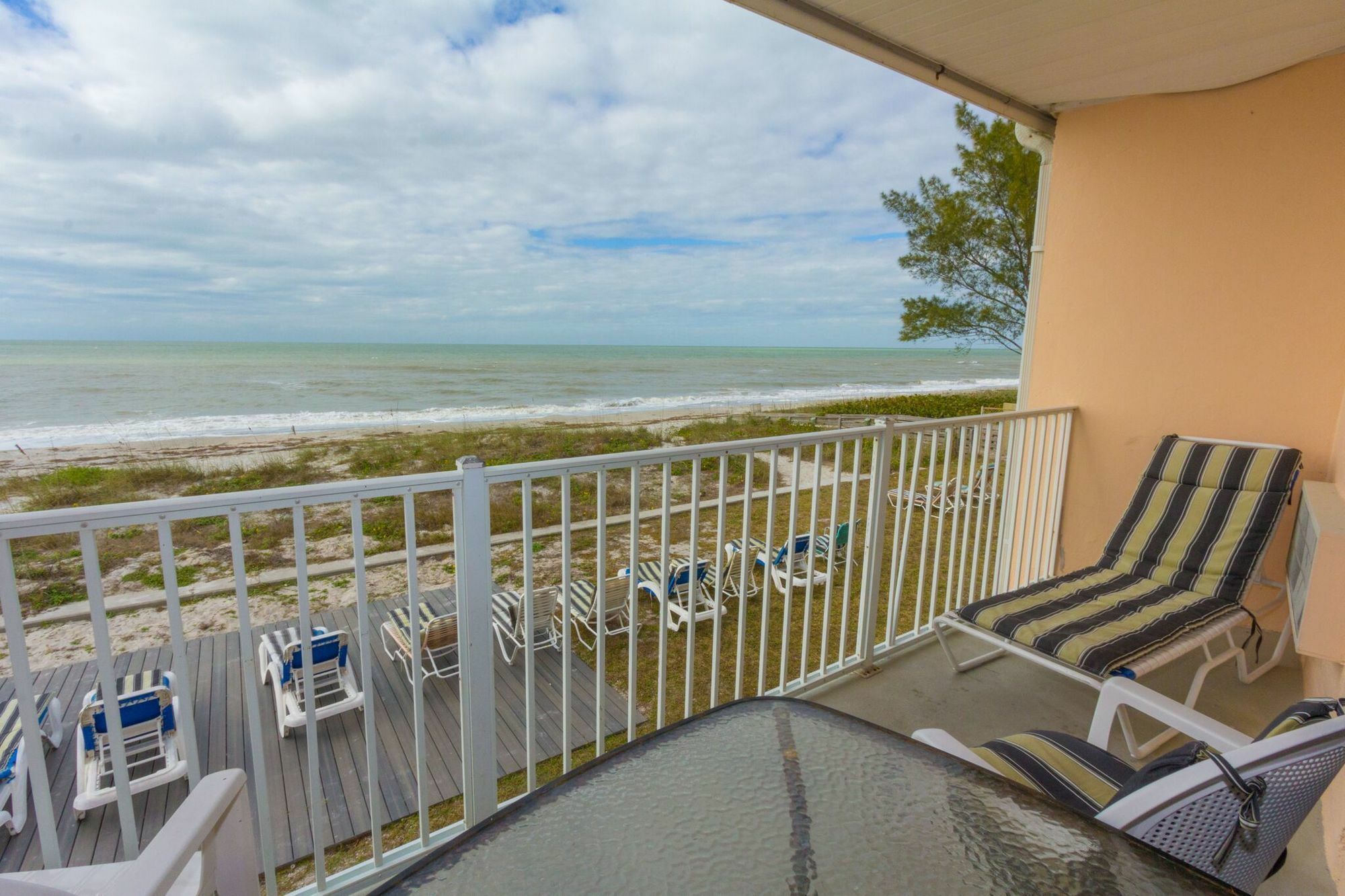 Belleair Motel