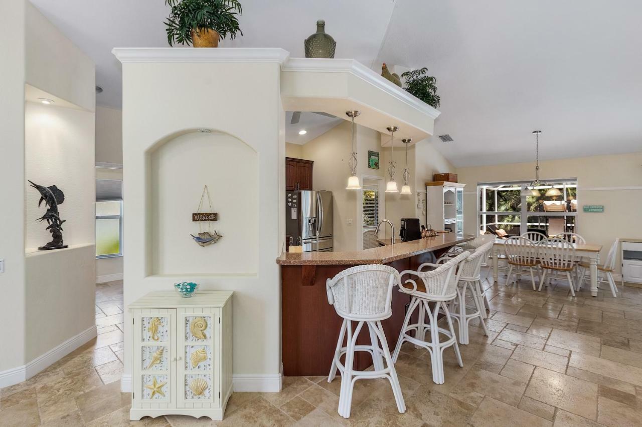 Luxury Home, Hot Tub, Heated Pool, Tiki Bar - Spain