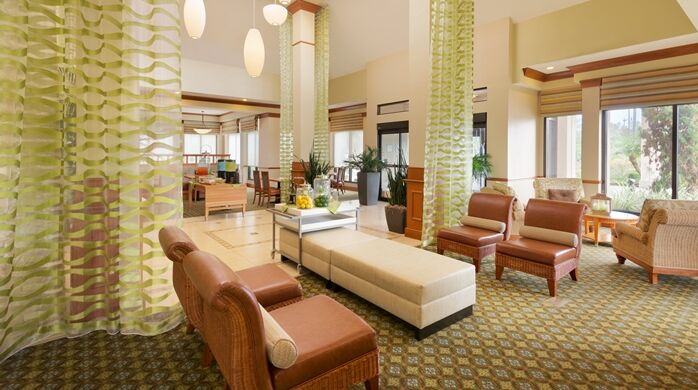 Hotel Hilton Garden Town Center 3*