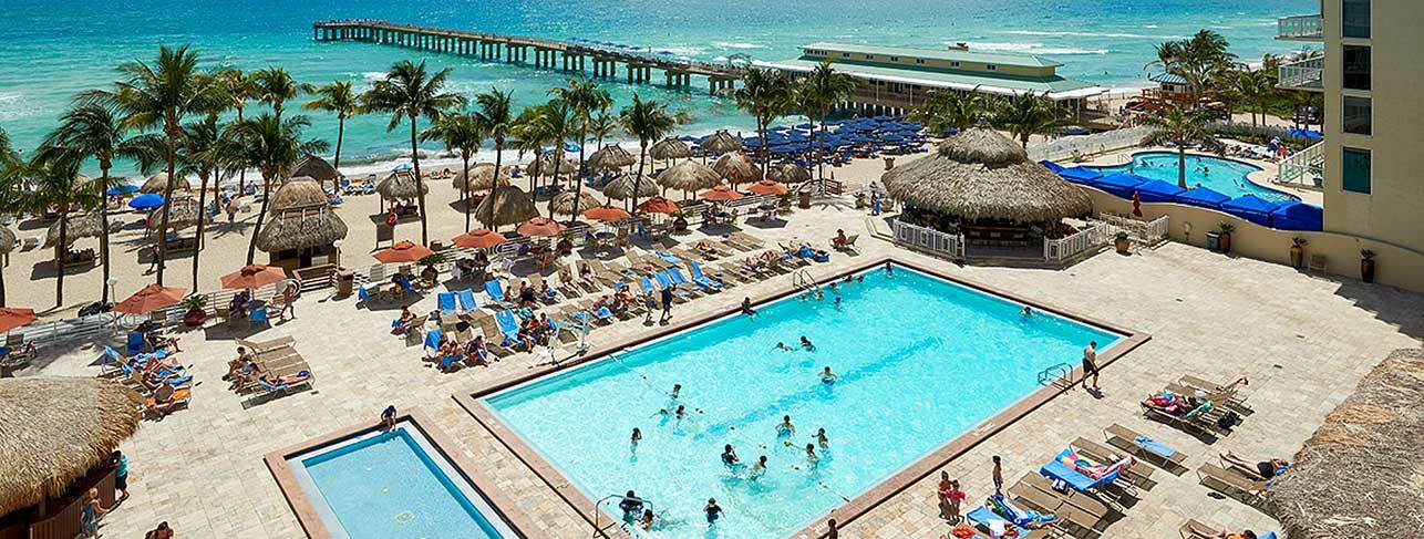 Newport Beachside & Resort