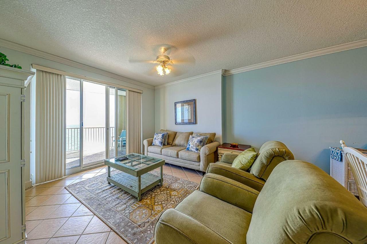 Hotel Emerald Isle 1102