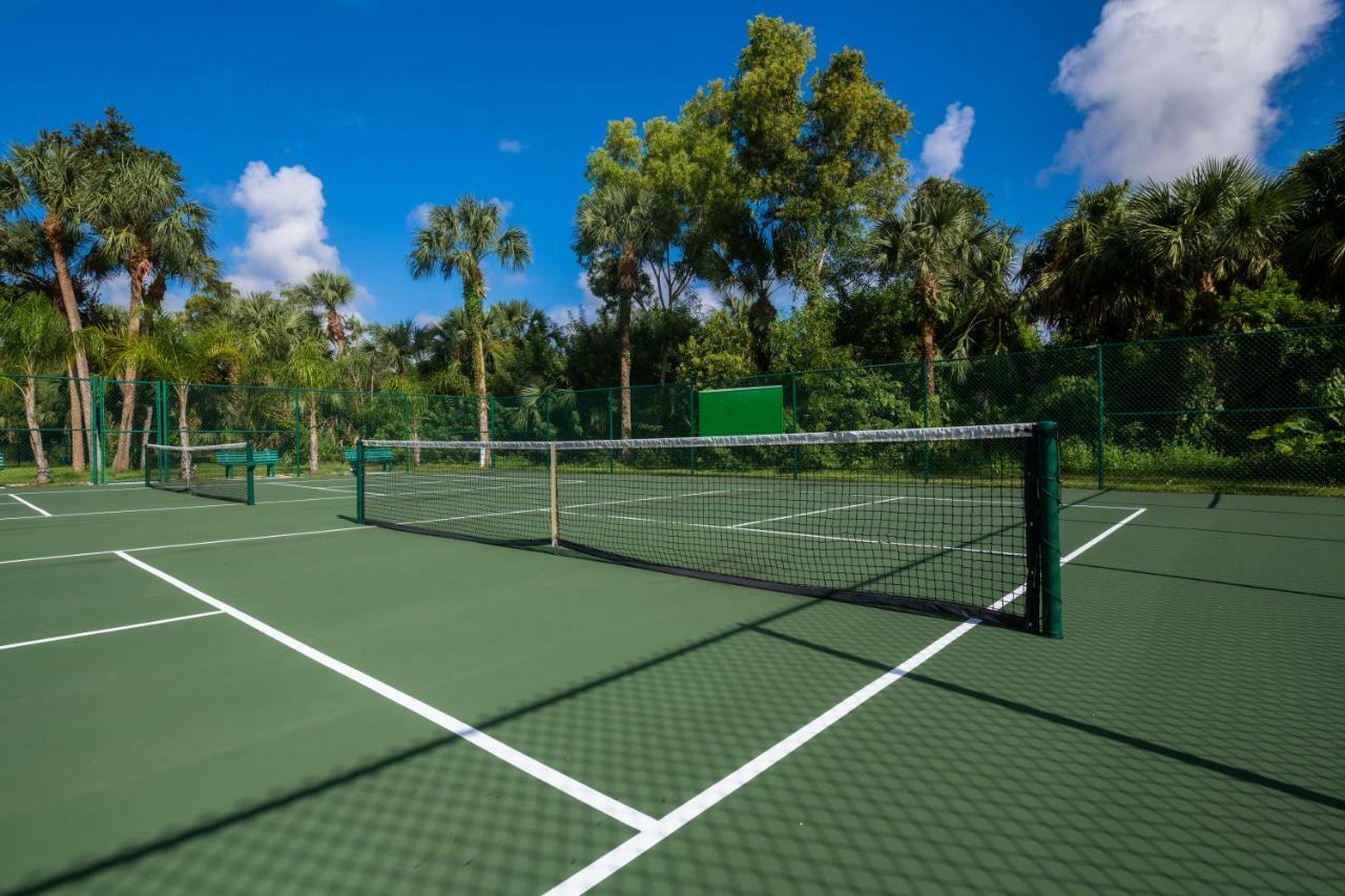 Naples Rv Holiday park Naples Manor