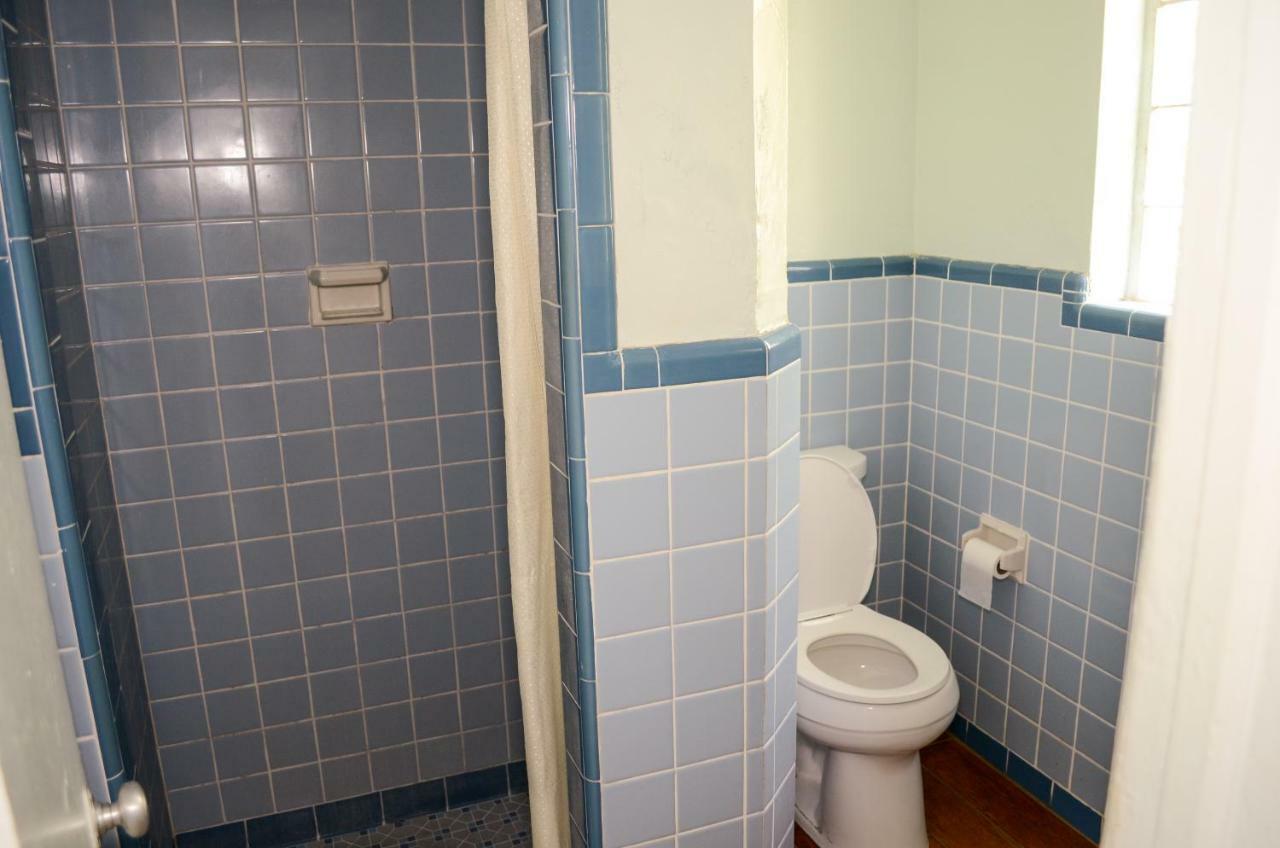 Motel Economy