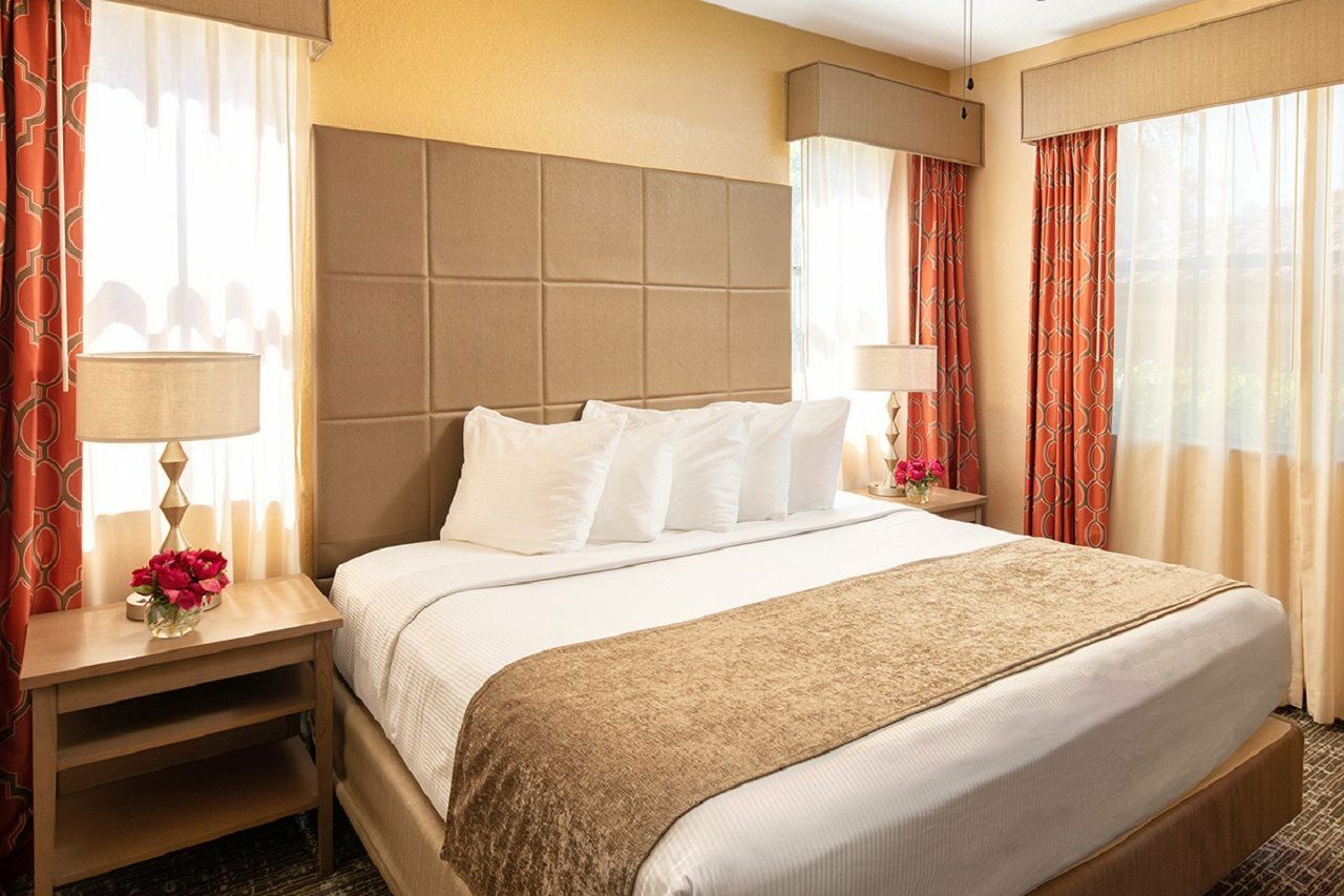 Floridays Orlando Two & Three Bed