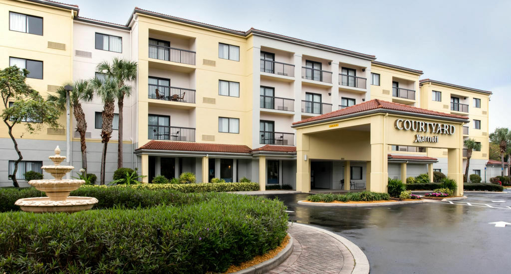Courtyard By Marriott Lauderdale