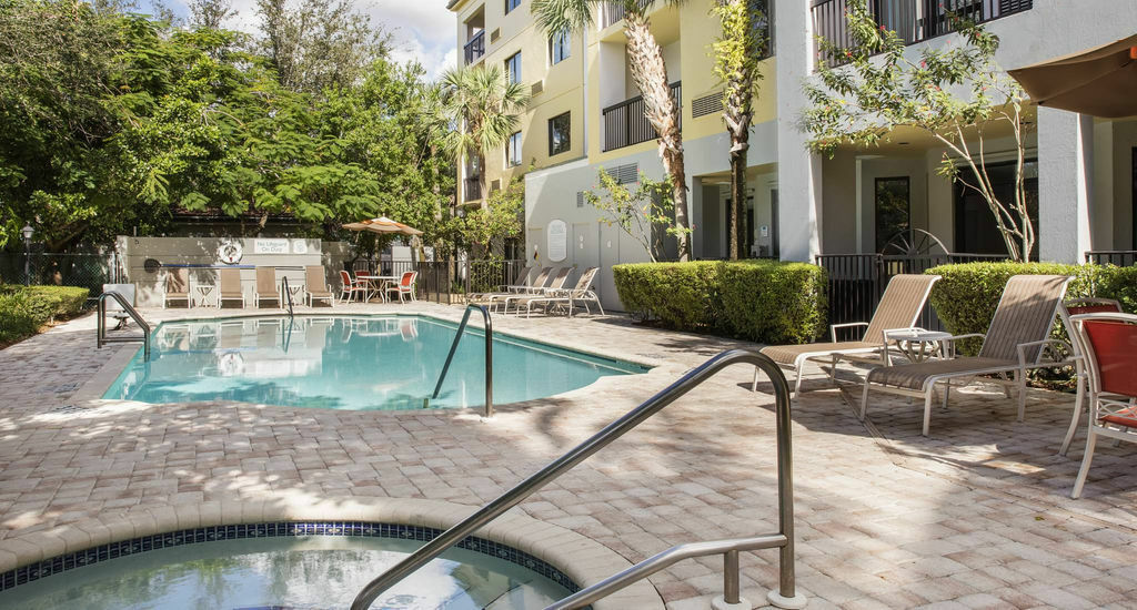 Courtyard By Marriott Lauderdale Coral Springs