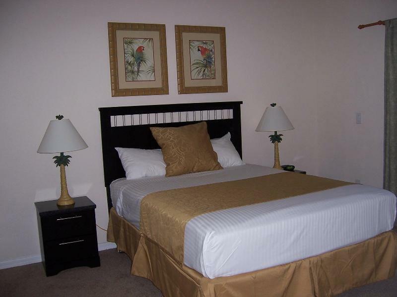 Aparthotel Bahama Bay 4*