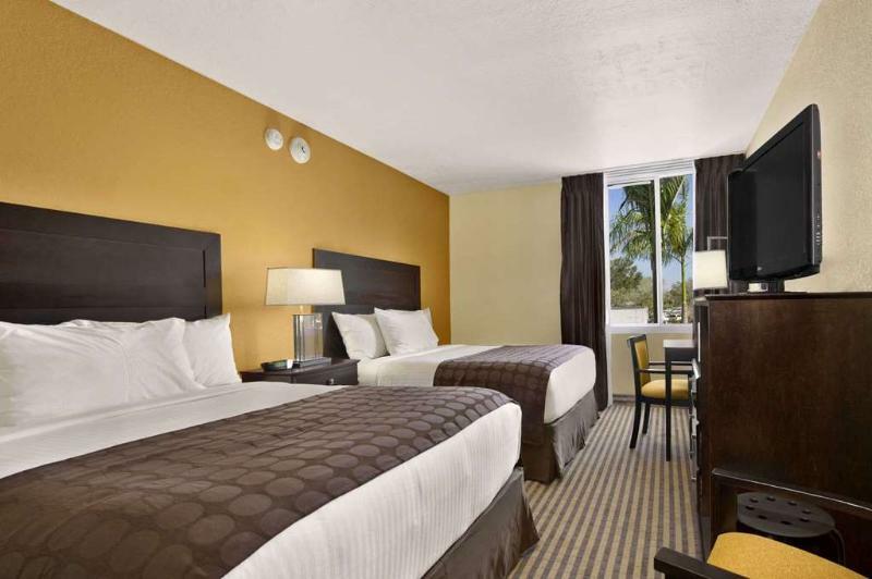 Ramada By Wyndham Venezia Hotel
