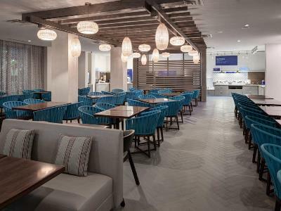 Holiday Inn Express & Suites - Orlando At Seaworld By Ihg 3* Williamsburg