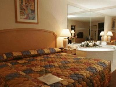 Clarion & Kissimmee-lake Buena Vista South Hotel 3*