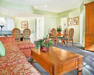 Club Wyndham Cypress Palms Resort 3*