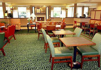 Courtyard West 3* Melbourne