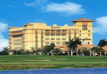 Lauderdale Marriott & Convention Center Hotel 4*