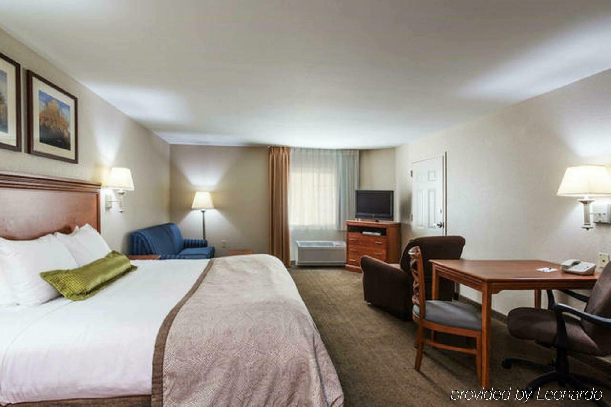 Candlewood Destin-sandestin Area By Ihg Hotel 2*