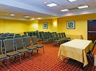 Hotel Express & East-miami By Ihg Kendall