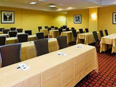 Hotel Express & East-miami By Ihg 2*