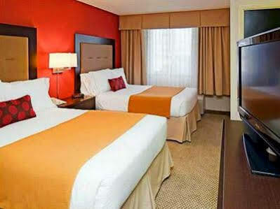 Hotel Express & East-miami By Ihg Kendall