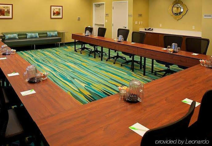 Springhill North/tampa Palms Hotel