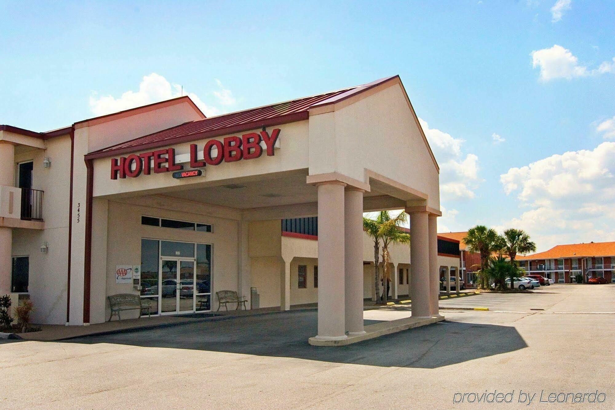 Western Space Shuttle Hotel Titusville