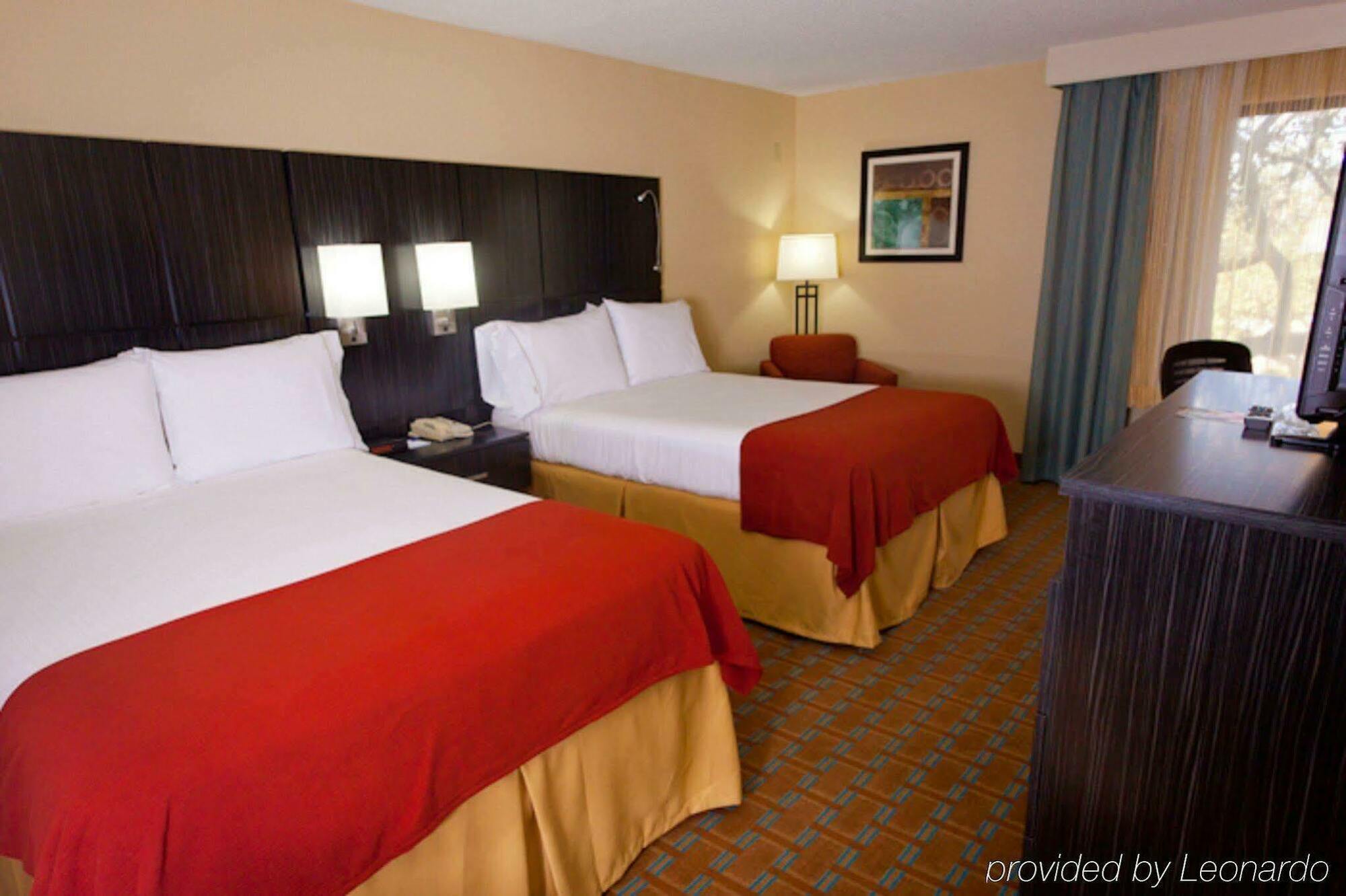 Hotel Express & Ft. Lauderdale-plantation By Ihg 3*