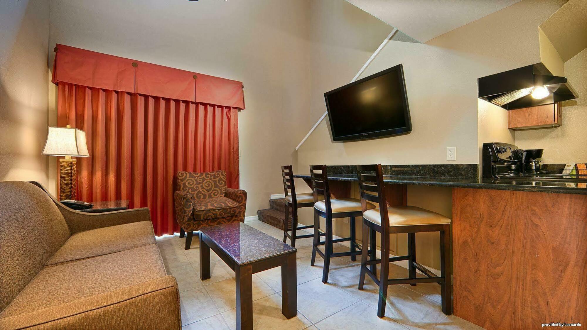 Saratoga Villas- Near Kissimmee